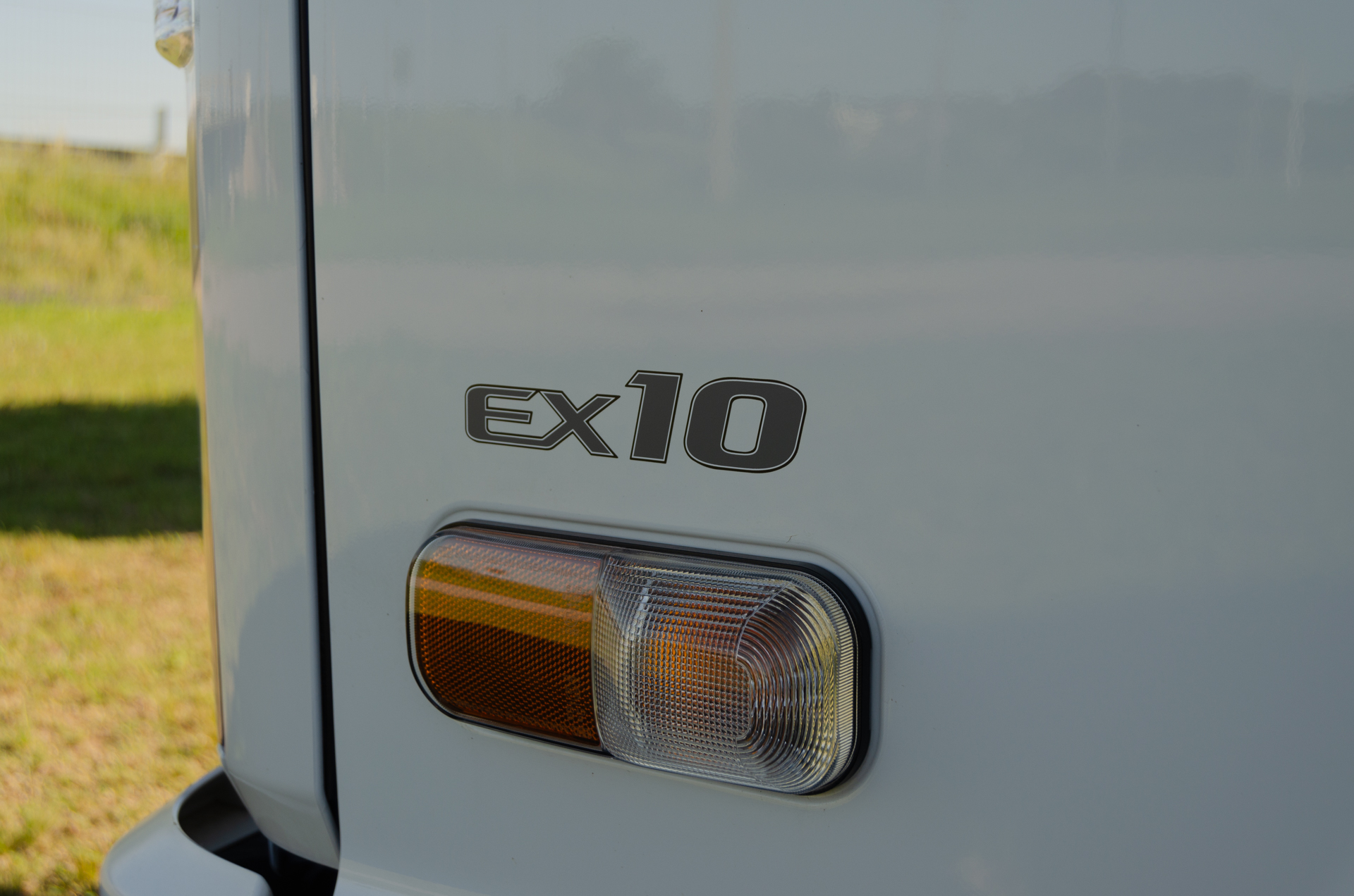 HYUNDAI EX10