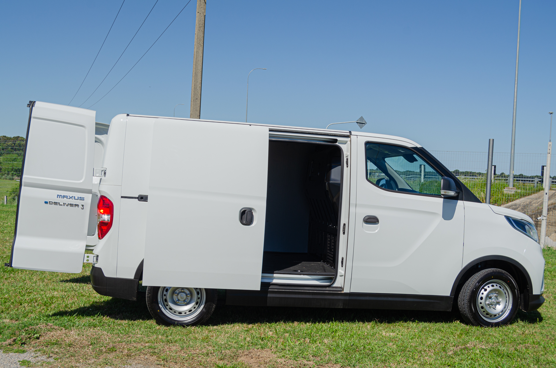 MAXUS EDELIVER 3