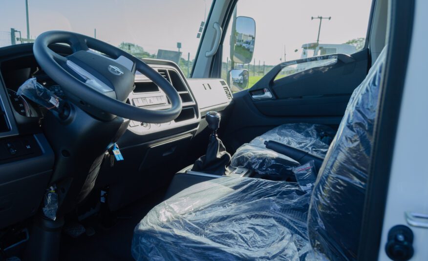 HYUNDAI EX10