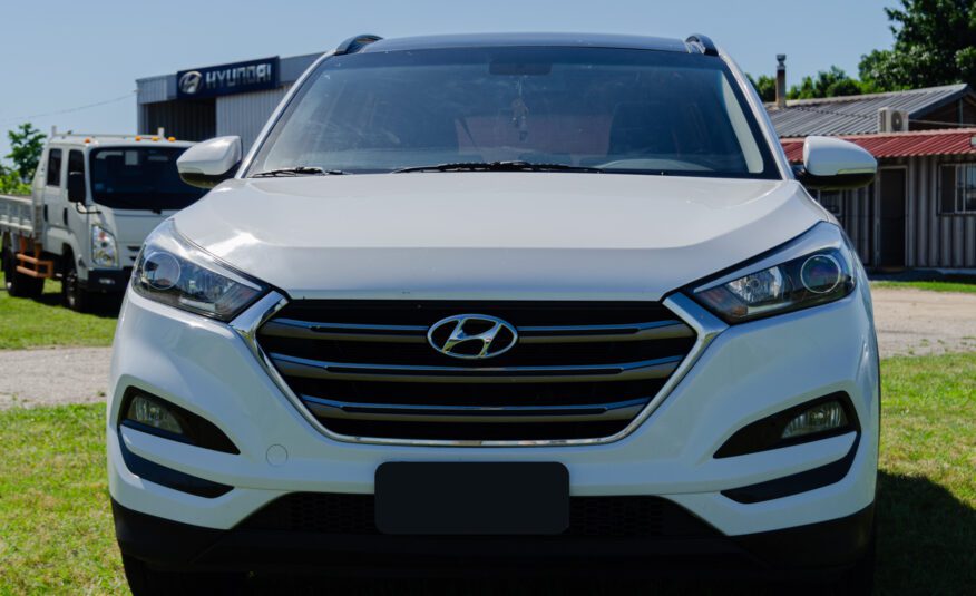 HYUNDAI TUCSON 2.0 AT