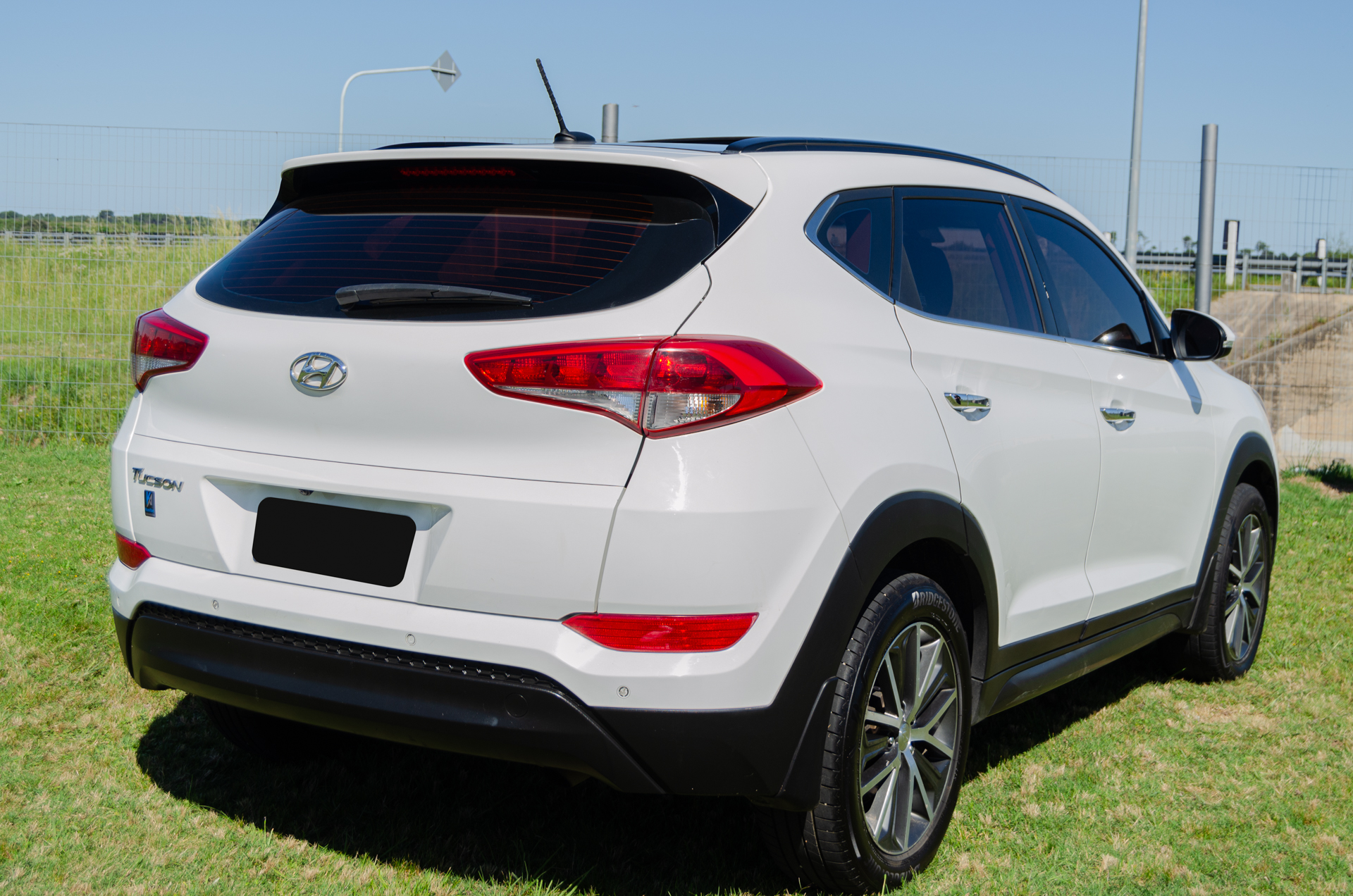 HYUNDAI TUCSON 2.0 AT